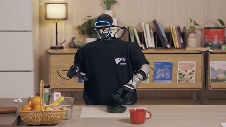 Alibaba lansează un model de inteligenţă artificială pentru a alimenta roboţi, pe fondul dezvoltării globale a ”AI fizică”