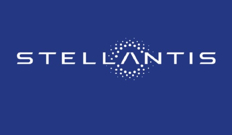 Stellantis raportează prima pierdere anuală din istorie, pe fondul tăierilor masive de cheltuieli din strategia pentru vehicule electrice