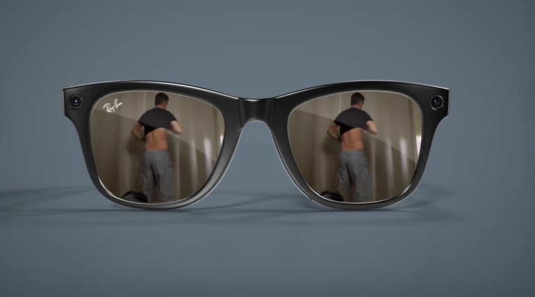 Utilizatorii care folosesc ochelarii inteligenți Meta AI, avertizați că-și împart viața personală cu moderatorii Meta